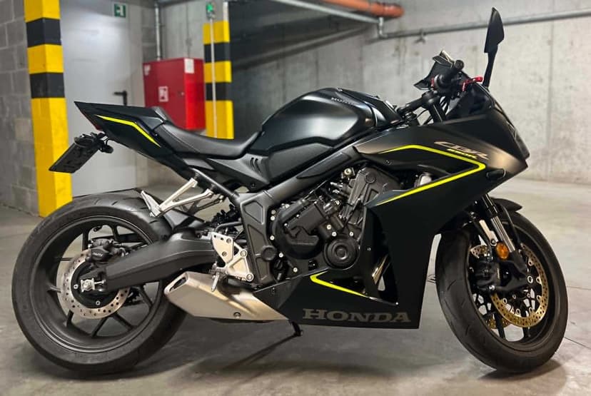 Honda CBR 650R 2025r, 593 km przebiegu