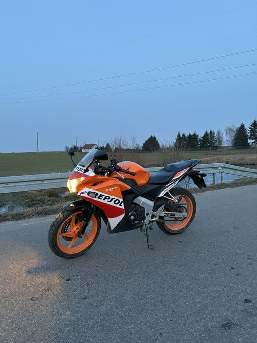 Honda CBR 125 R JC50