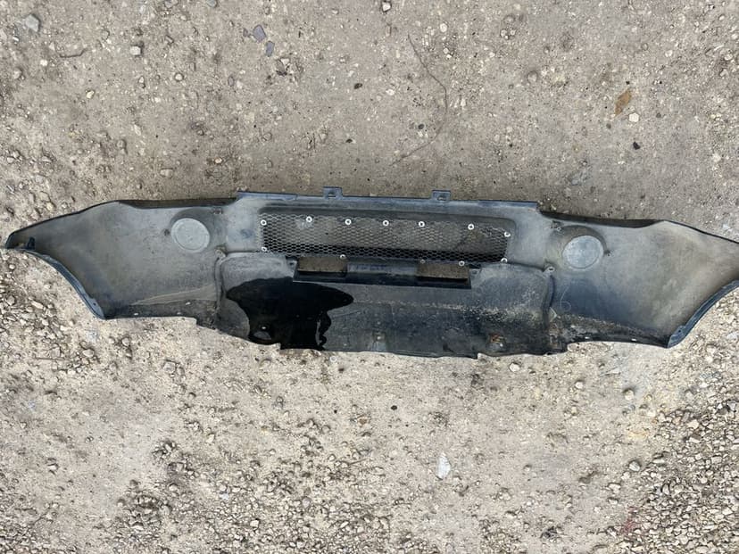 Suzuki jimny zderzak przedni