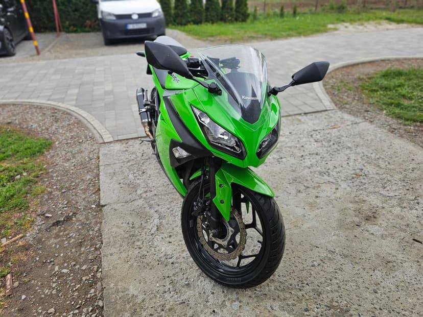 Kawasaki Ninja 300 w super stanie | wydech akrapovic | nowe opony