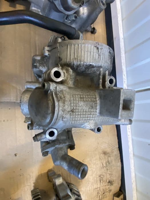 Pompa oleju magneto stator dekiel skrzynia wałek grizzly 450 wolwerine