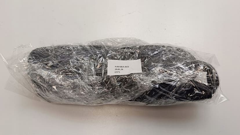 USZCZELKA DRZWI PRAWA PRZÓD PRZEDNIA NISSAN NAVARA D23 NP300