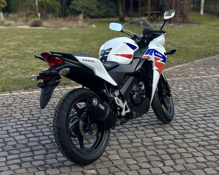 HONDA CBR 125, Jc50 Kat. A1/B, Motocykl 125cm3! (YZF MT DUKE)