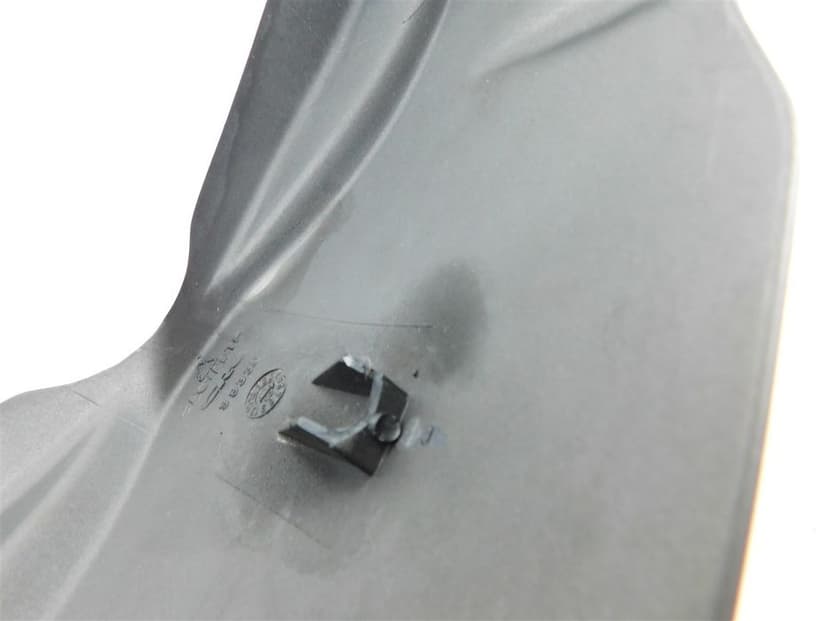 OSŁONA LICZNIK PRZÓD PLASTIK MV AGUSTA 750 F4 BRUTALE 01-06 U-11 98330