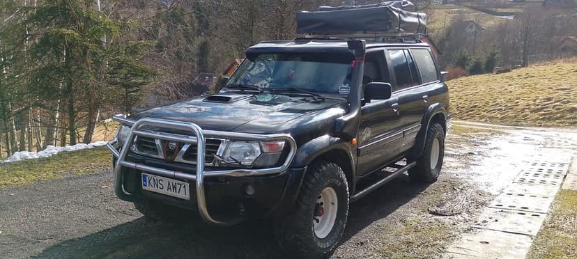 Nissan Patrol Y61