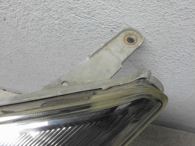 Toyota land cruiser 120 lampa przód lewa europa