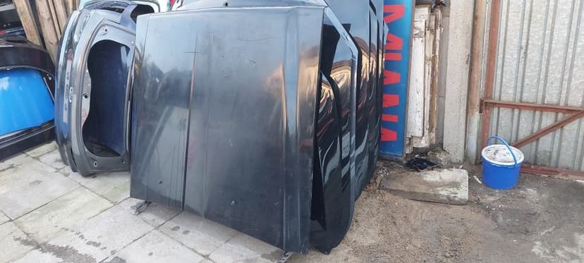 Nissan Patrol K260 maska pokrywa silnika oryginalna