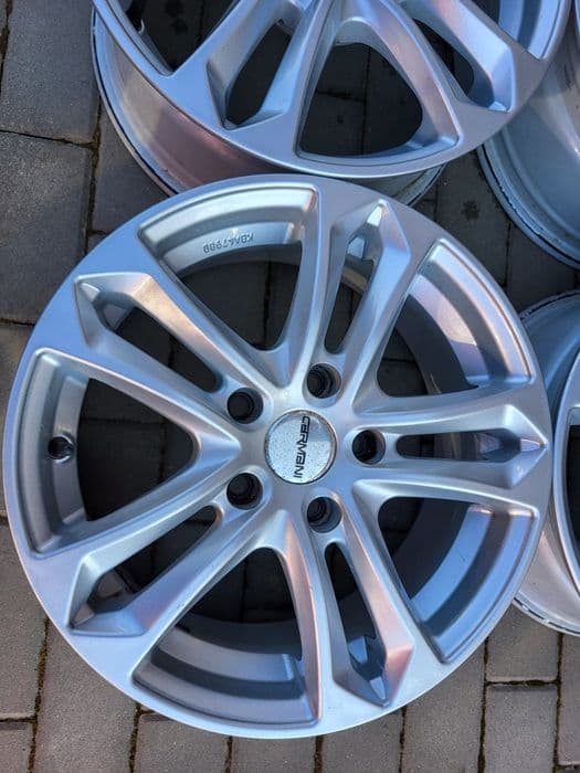 Felgi 7Jx16" 5x114.3 Kia Sportage Hyundai i30 iX35 ASX Rav4 Renault