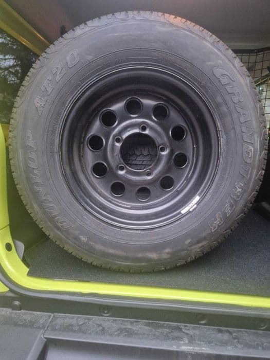 Komplet kół od Suzuki Jimny