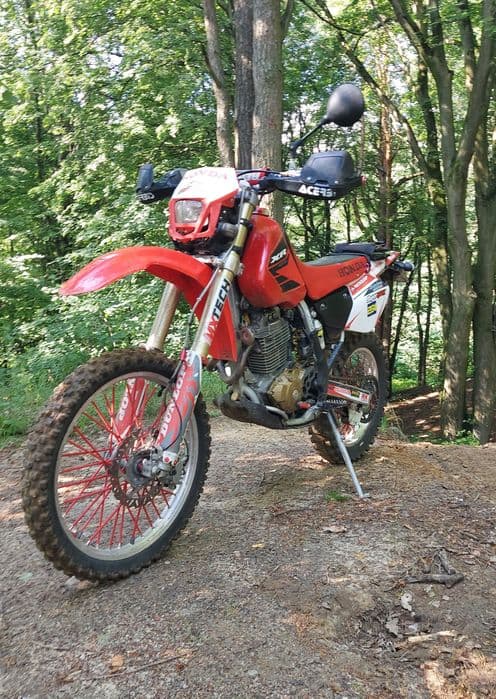 Honda XR 400 R-listopad 2002 -film