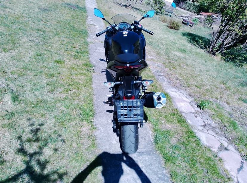 KAWASAKI NINJA 500 SE 2024r. Dość Niski Przebieg