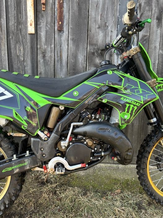 Kawasaki kx 125 full cross