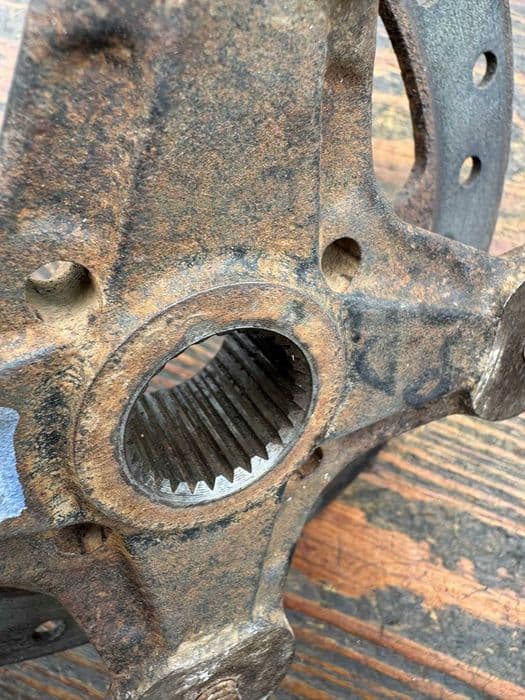 krzyzak piasta kola BRP can am can-am outlander renegade commander