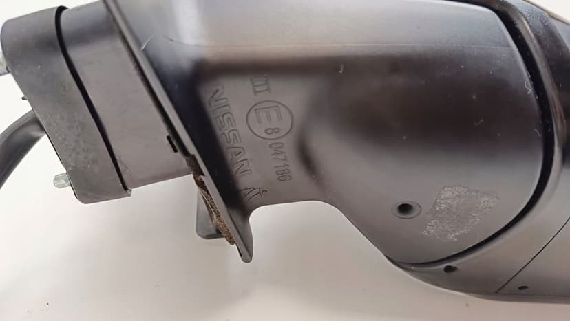 LUSTERKO DRZWI LEWE 9 PIN NISSAN NAVARA D23 NP300 96302BV94E