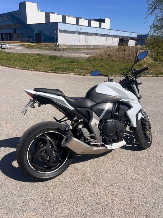 Honda CB 1000 2009 rok