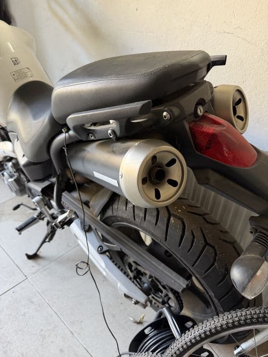 Motor yamaha mt03 2006