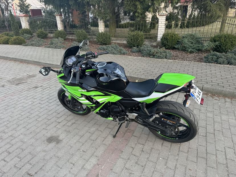 Kawasaki Ninja 650  17 rok na kat a2 zarejestrowana w kraju