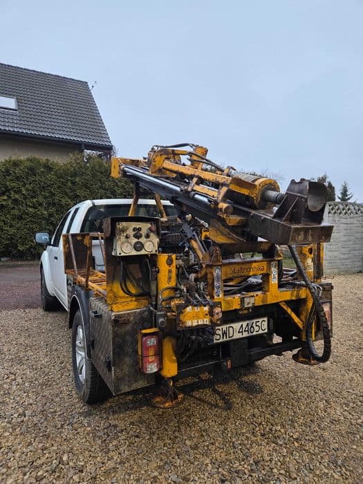 Wiertnica Staltechnika WSG-P z sondą SGB-50 na Nissan Navara