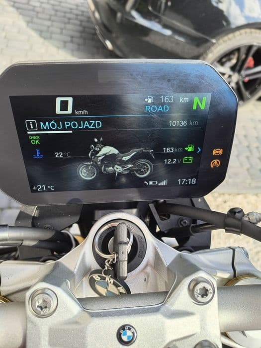 Sprzedam BMW F900 R. 2021 rok