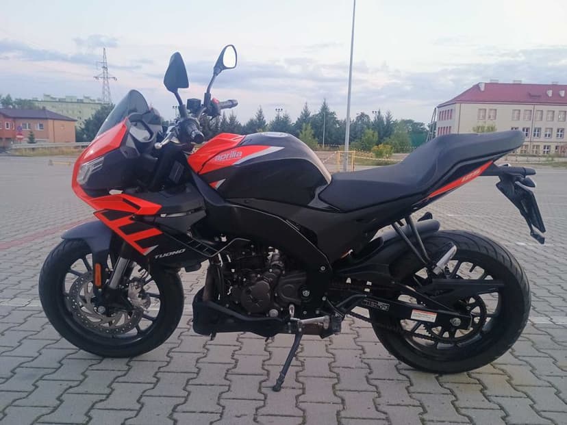 Aprilia Tuono 125 cm3 / 2023r / tylko 4490km / zarejestrowany ważne OC