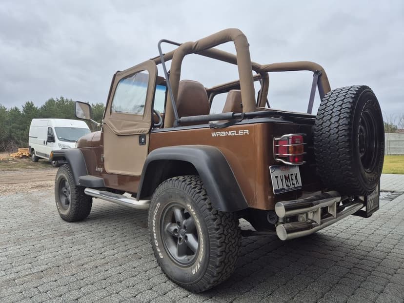 Jeep Wrangler YJ