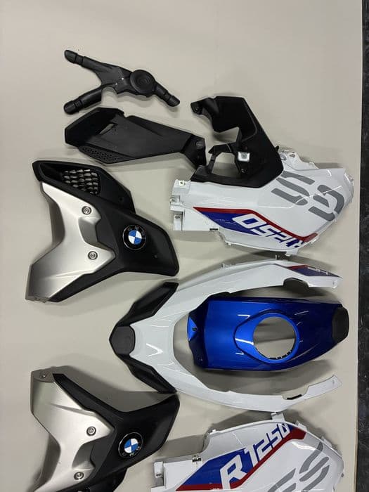 Owiewki Plastiki BMW R1250gs HP komplet