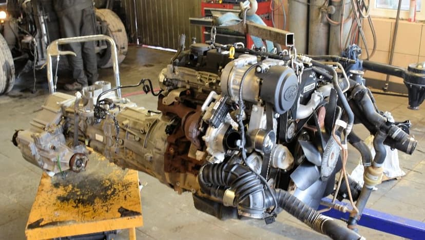 Czujnik położenia wału Land Rover Defender 2,2 TD4 90 Puma 2013Rok