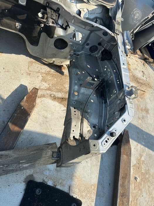 Nissan Navara D23 NP 300 Kabina Karoseria Dach Słupek Ćwiartka