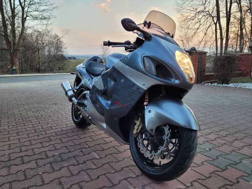 Suzuki GSX1300R HAYABUASA 2004r kufry stelaże dominator