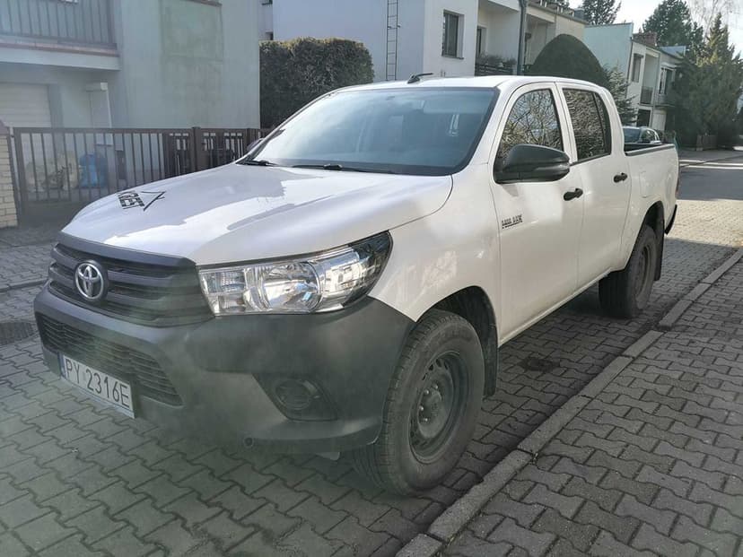 Toyota Hilux 2.4 Gwarancja Fv Vat 23% Pełna
