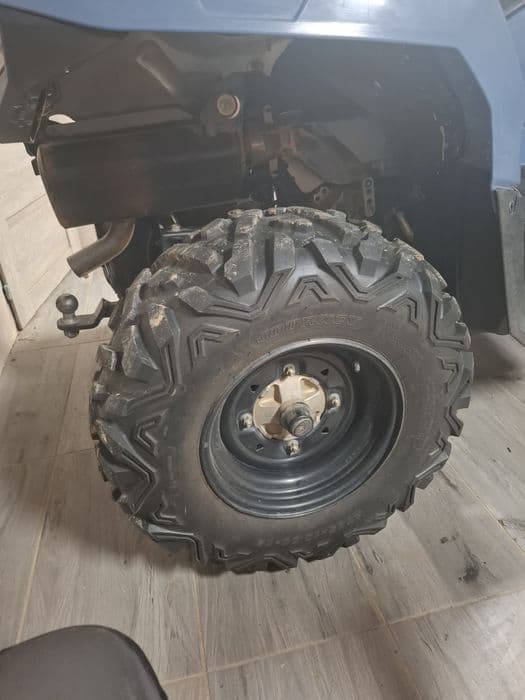 Quad polaris sportsman 570