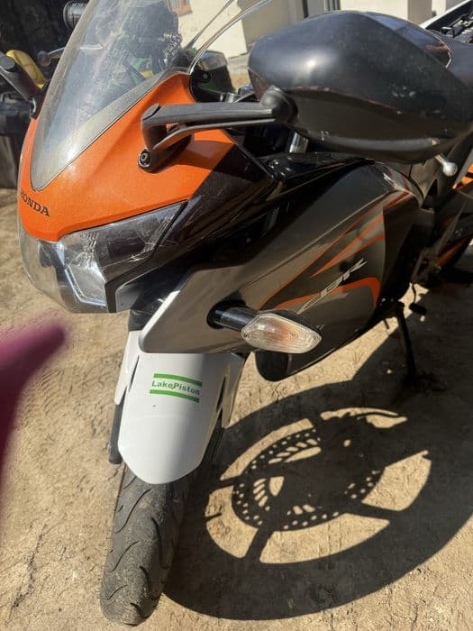 Honda CBR 125 honda