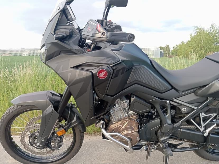 Honda CRF 1100 DCT automat 2023 Africa Twin