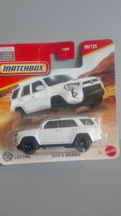 Matchbox zestaw 3 sztuk: Toyota 4Runner i RAV4 Mitsubishi 3000GT