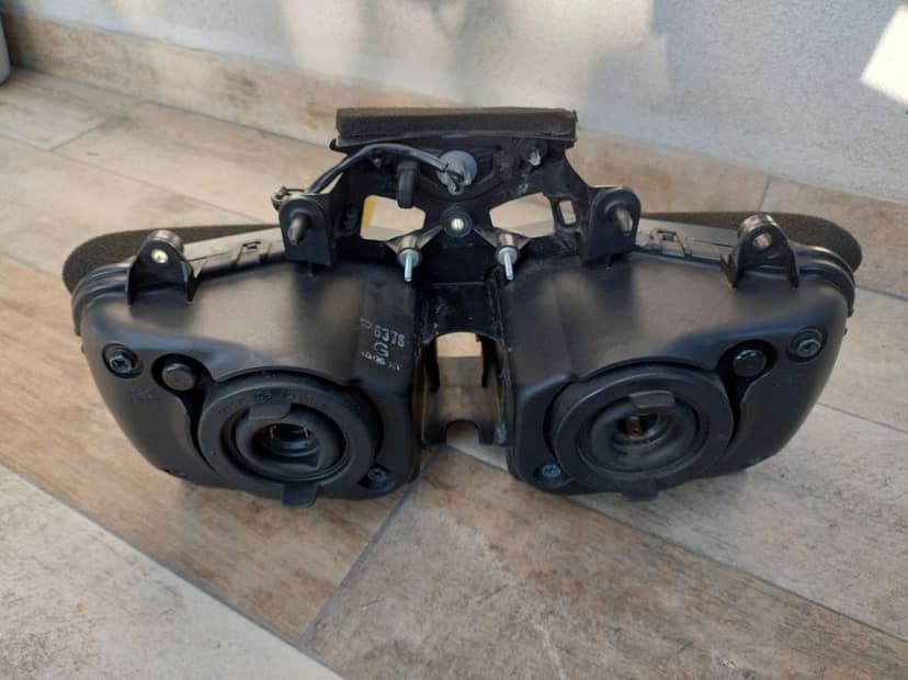 Reflektor lampa honda CBR sc57