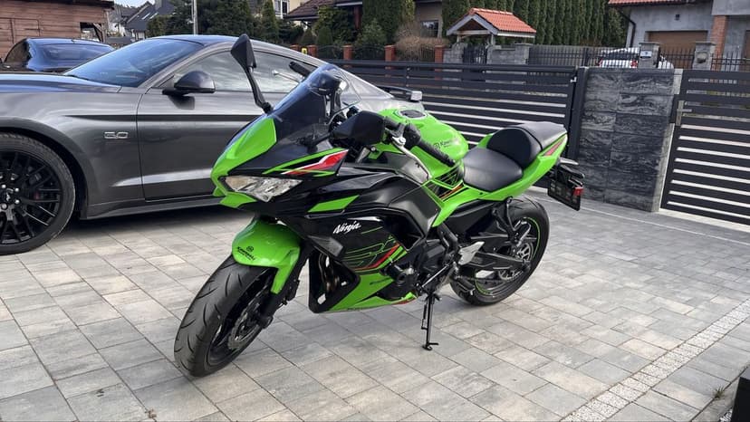 Kawasaki ninja 650 KTR 2023
