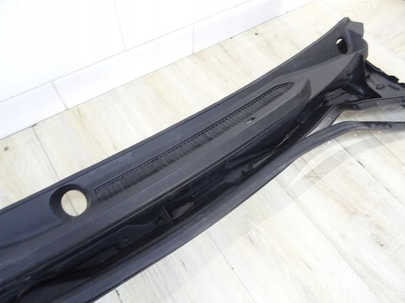 podszybie toyota land cruiser j200 55784-60050