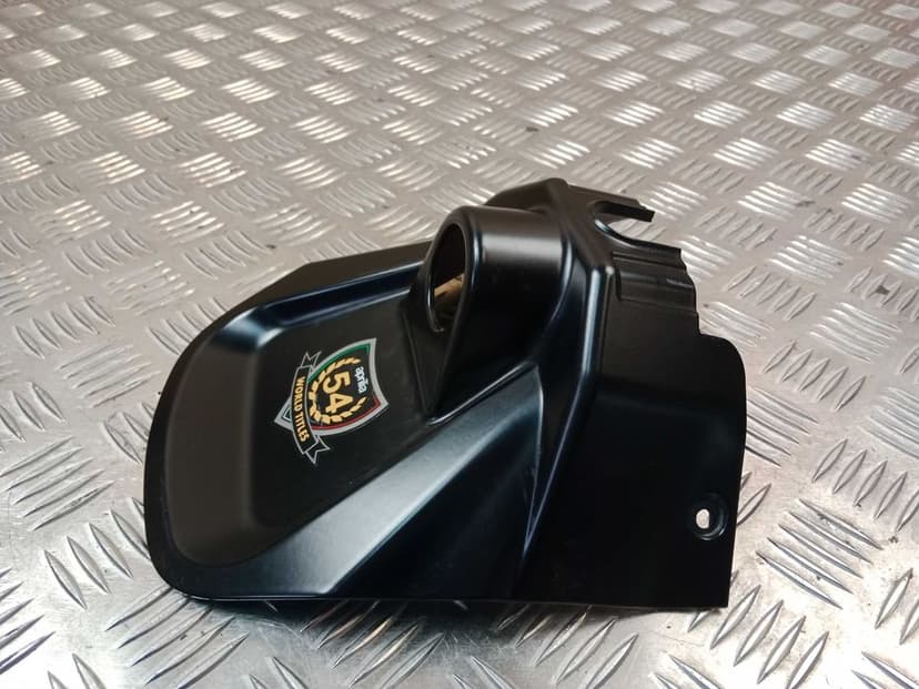 Aprilia RS 660 Wypełnienie Osłona Osłonka  Nakładka Stacyjki 20-25