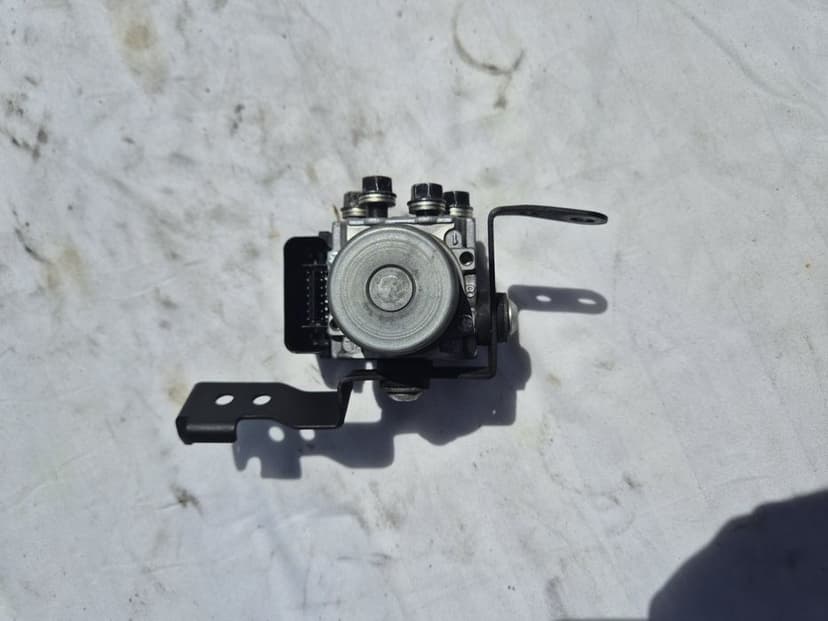 Pompa ABS Kawasaki Ninja 400