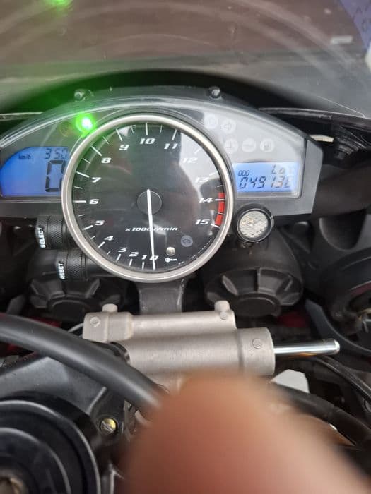 Yamaha R1 rn12 stan idealny