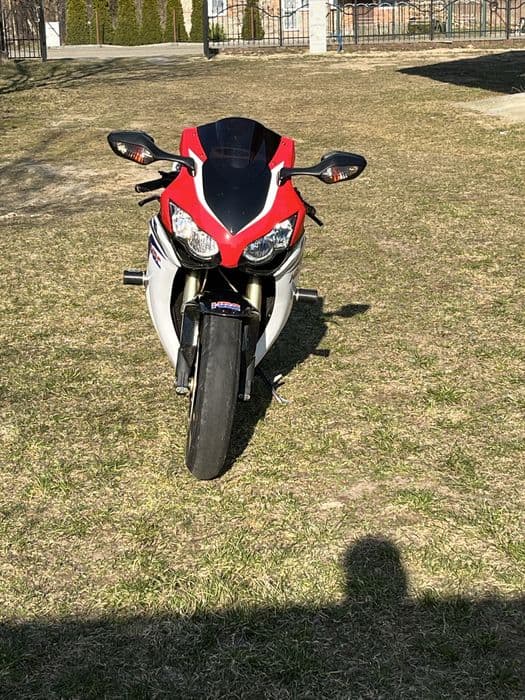 Honda cbr 1000rr sc59