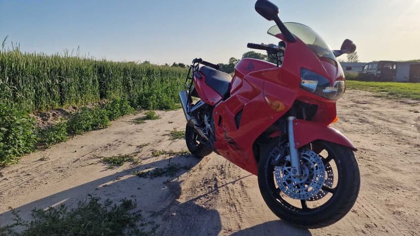 HONDA VFR 800F 1998r 57000km