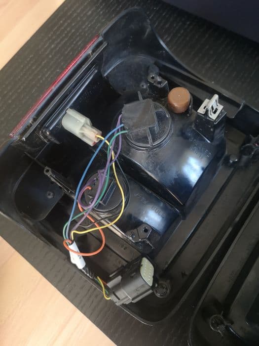 Lampy tył tylne jeep Wrangler JL