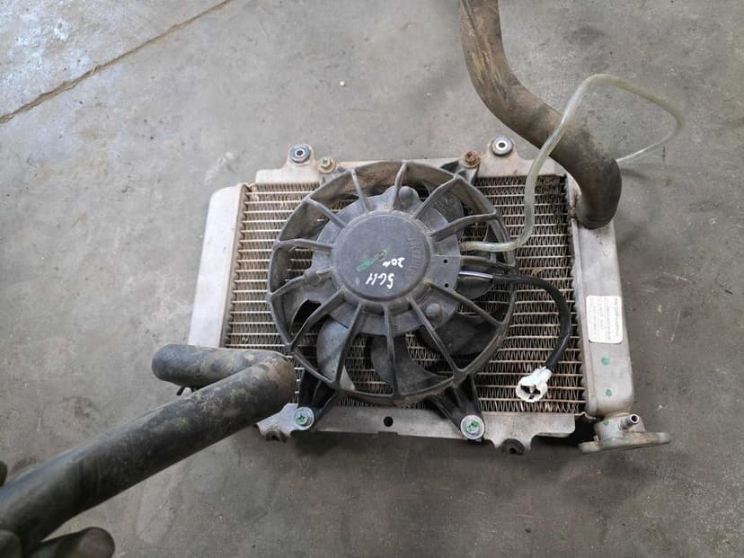 Lampa Yamaha Kodiak 450 eps Grizzly części Silnik Cylinder moduł dyfer