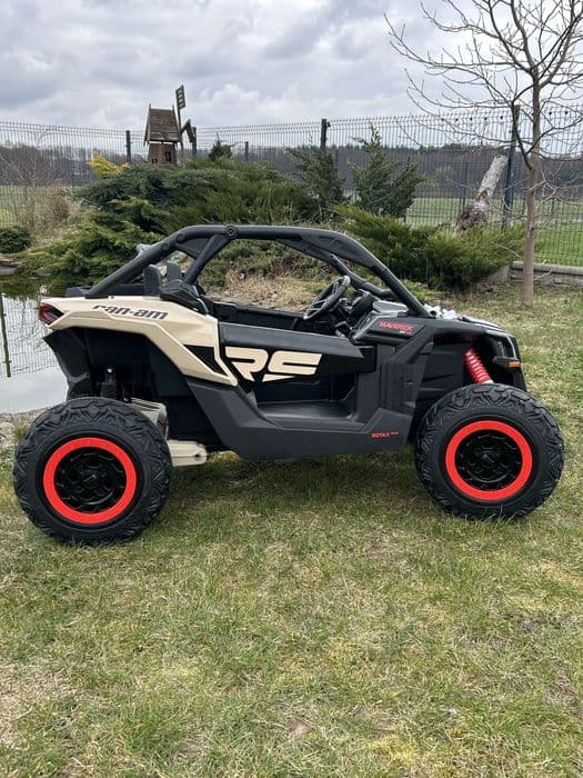 Auto Na Akumulator Maverick CAN-AM Turbo RS 4x200 Watt Pompowane Koła