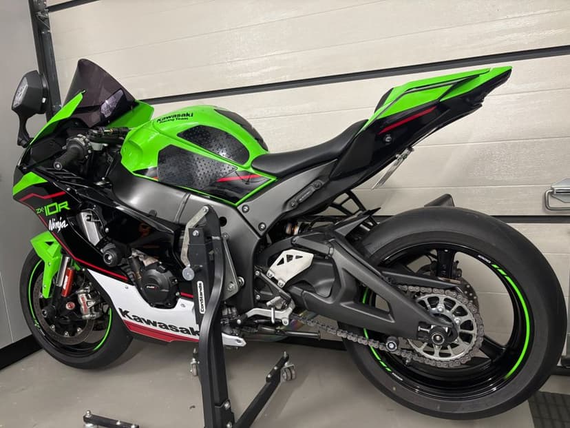 Kawasaki zx10r 2021 Polski salon