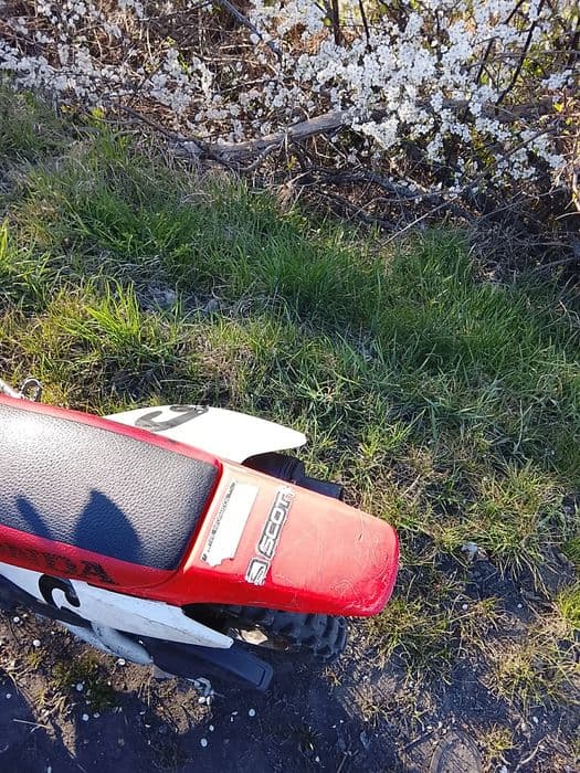 Honda crf 50 mini cross