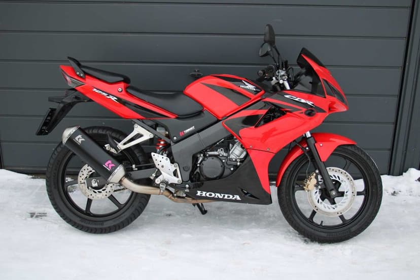 Honda CBR 125 JC39 2007r. * Z Niemiec * 28.000km * A1 / B * RATY *