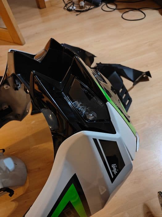 Owiewki, lampa, lusterka kawasaki zx-10r 2023.