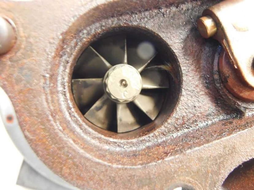 Turbosprężarka turbina Nissan Navara D22 2.5 DI DCI Pick UP 133KM